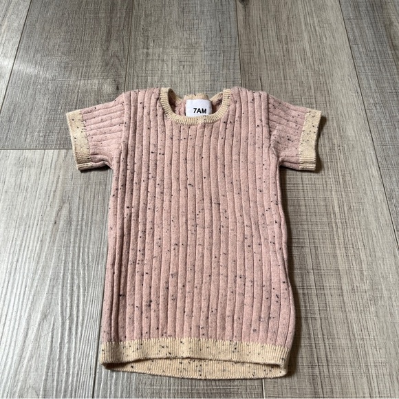 7 AM Grey Short Sleeve Top, Biker Shorts & Hat Set - Cozy Ribbed Knit 9-12 month - Picture 11 of 12